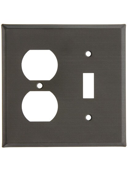Country Tin Toggle/Duplex Combo Plate in Country Tin.